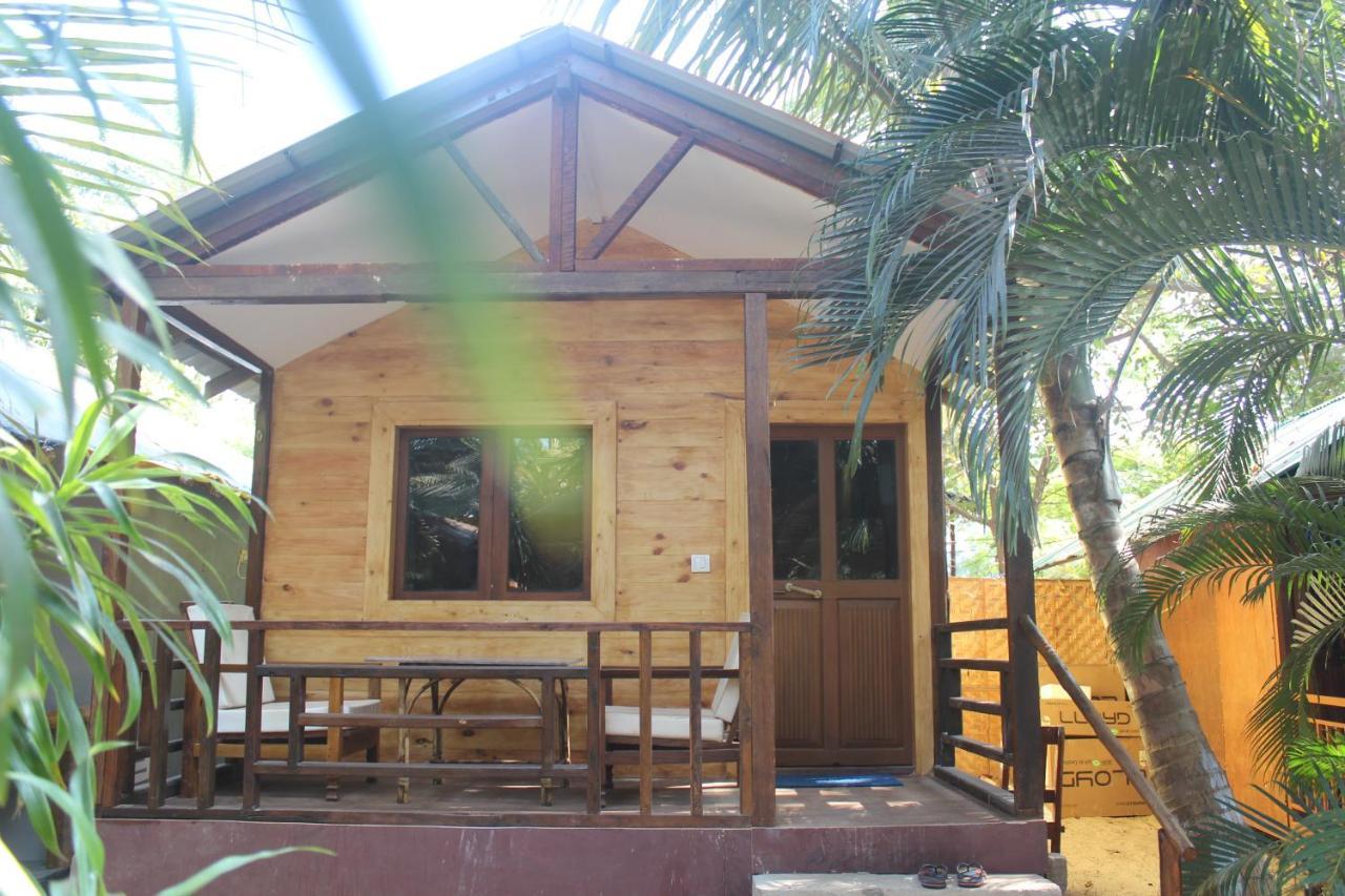Sea Bird Beach Cafe & Cottages Морджим Экстерьер фото